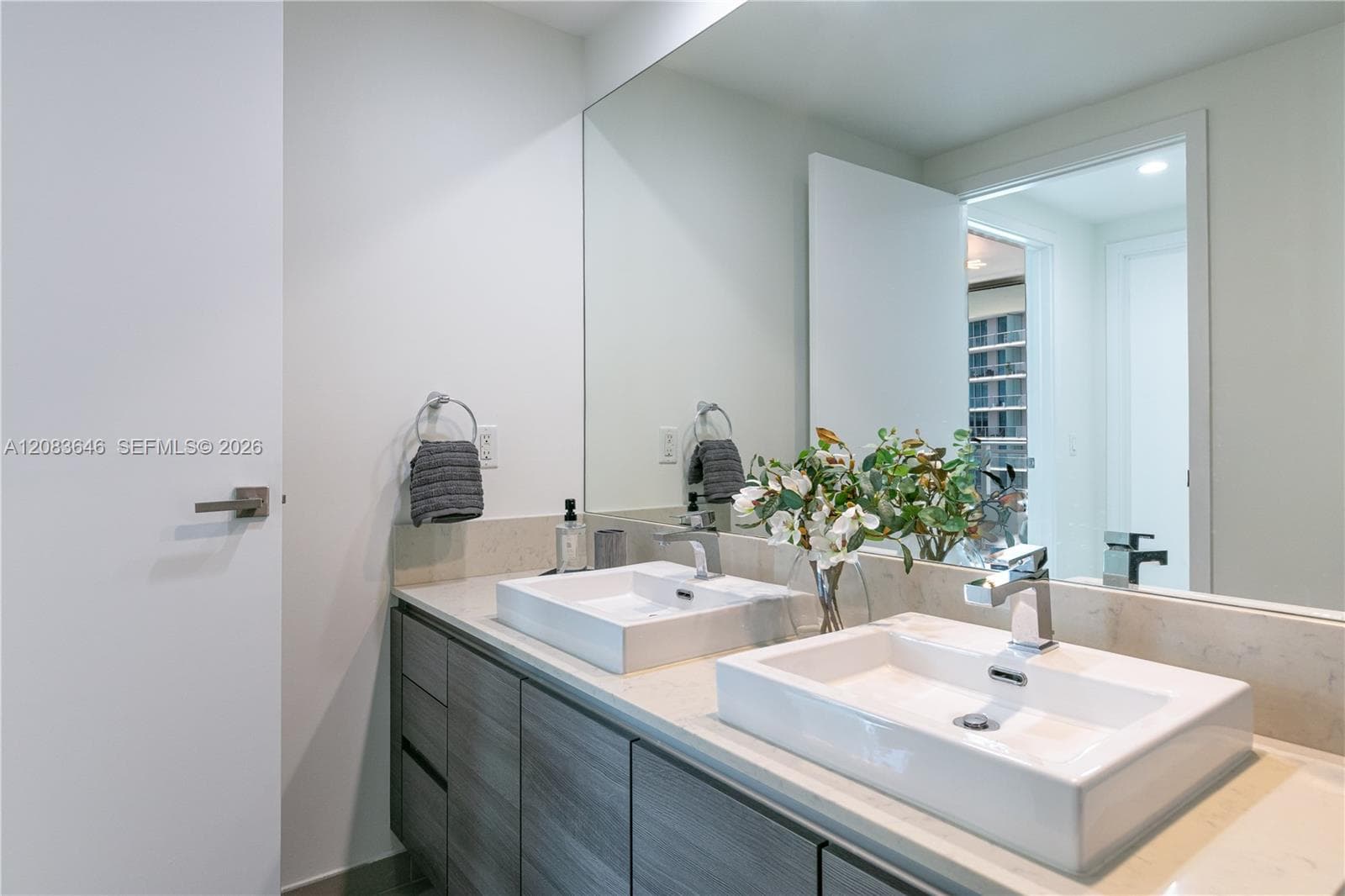 1080 Brickell Ave # 3803, Miami, FL 33131 photo 6