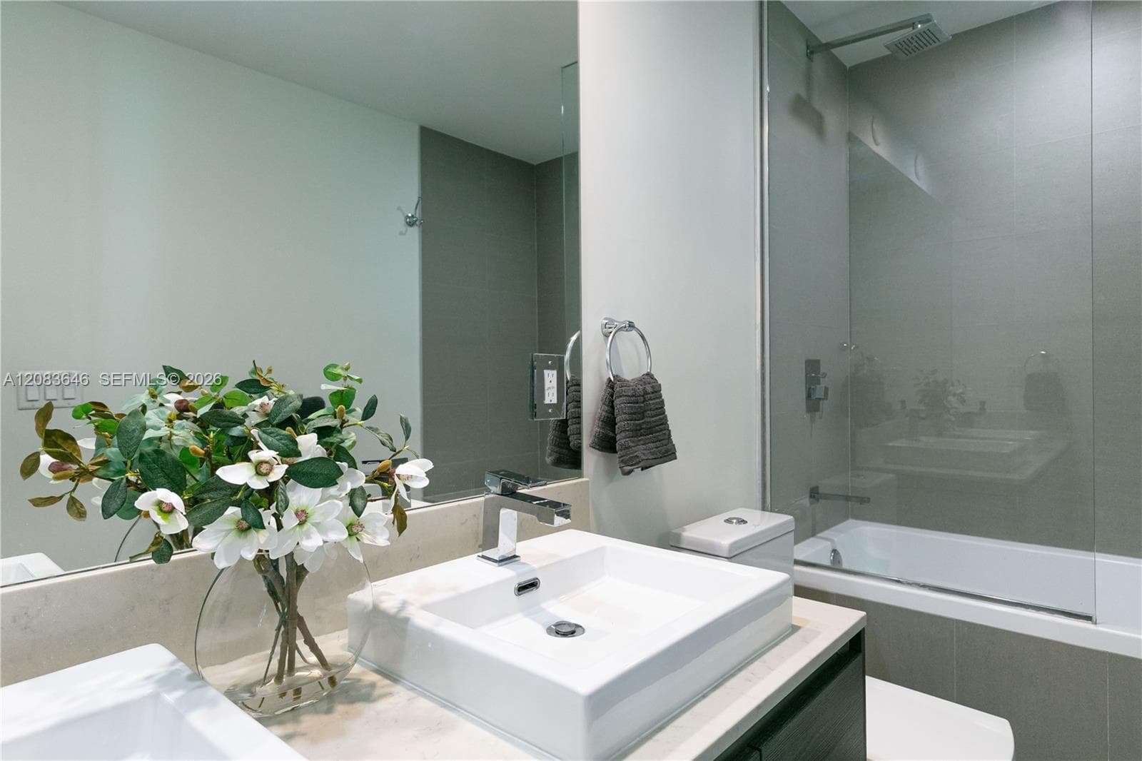 1080 Brickell Ave # 3803, Miami, FL 33131 photo 7