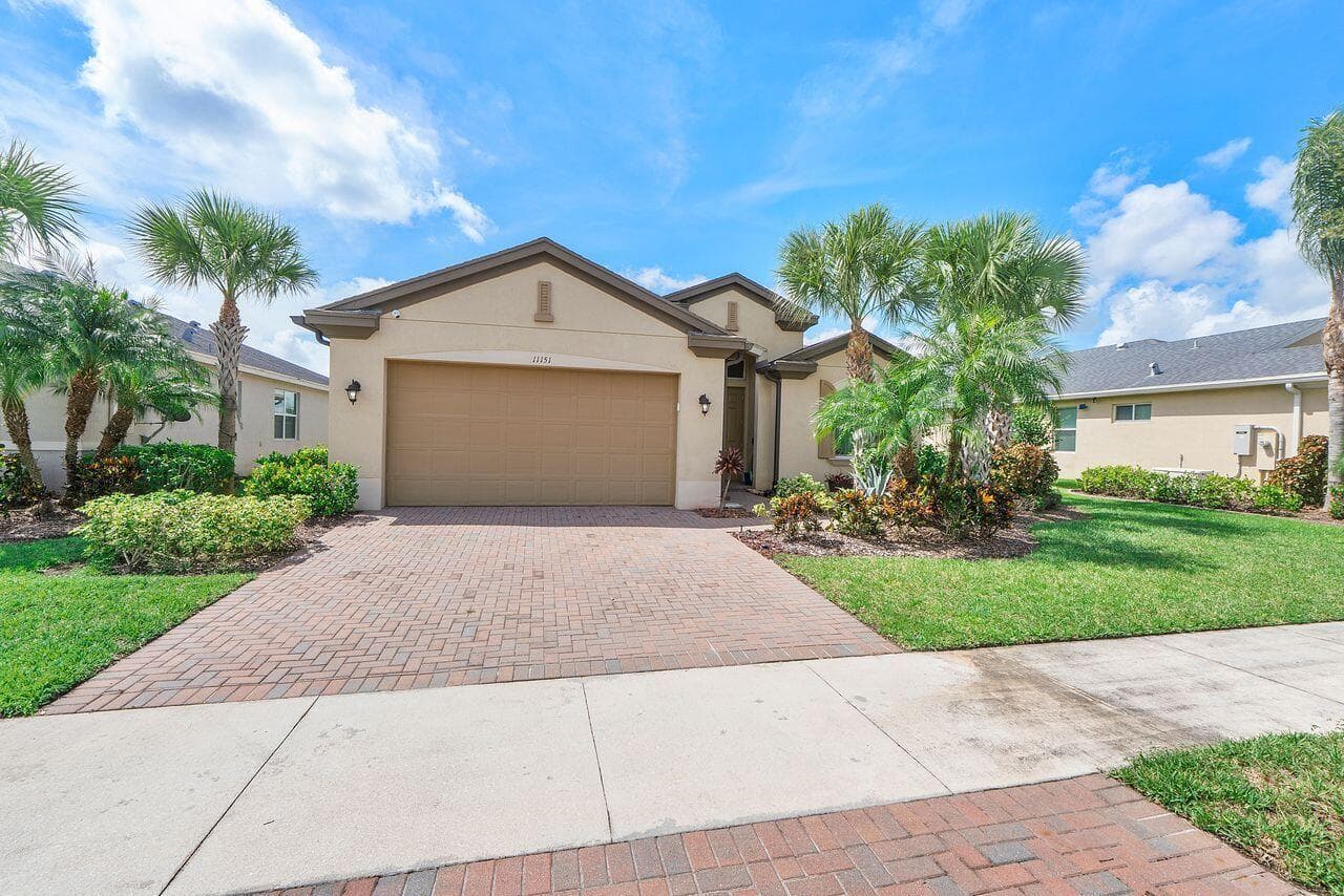 11151 SW Lake Park Drive, Port St. Lucie, FL 34987