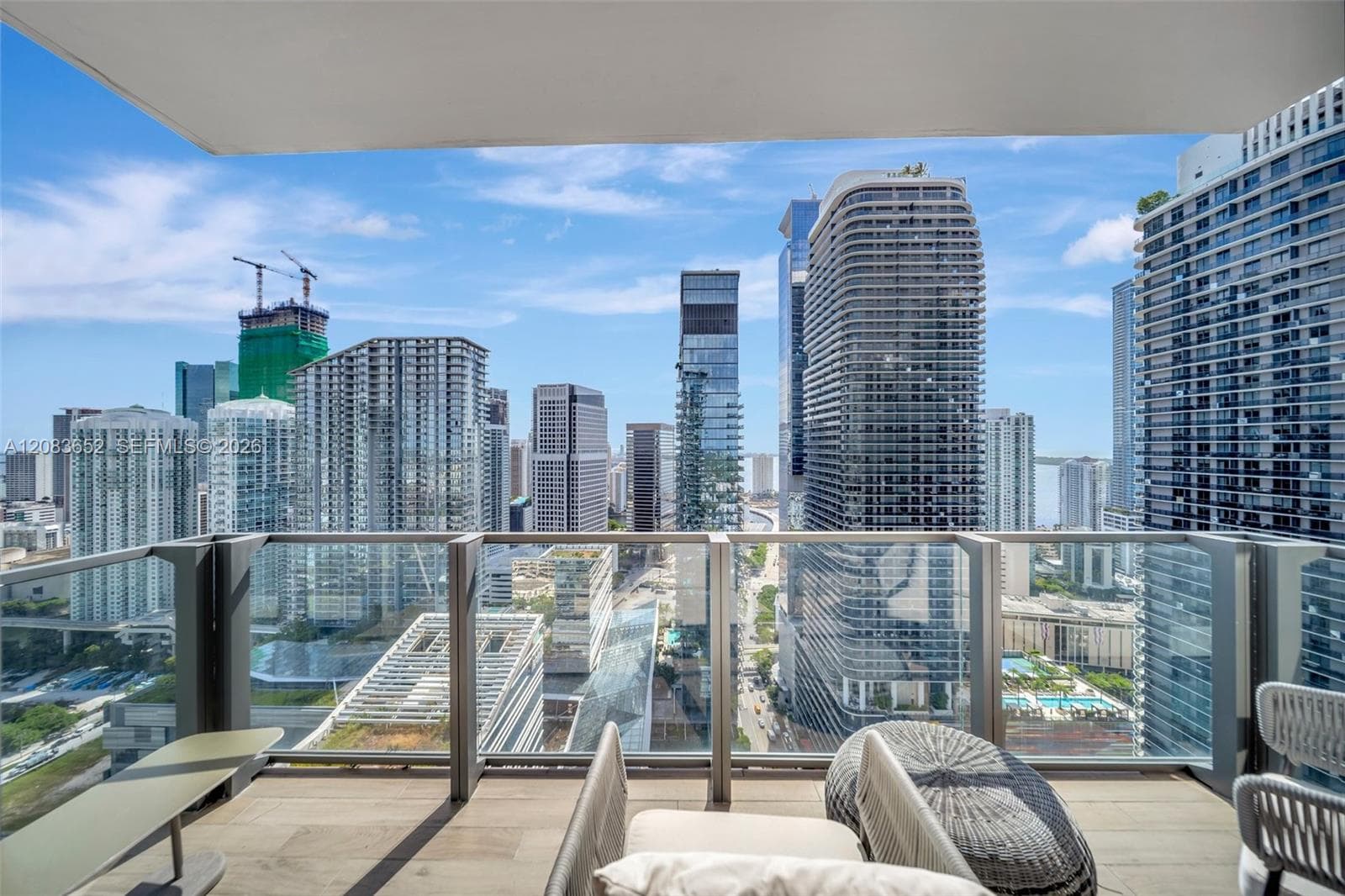 88 SW 7th St # 3203, Miami, FL 33130 photo 4