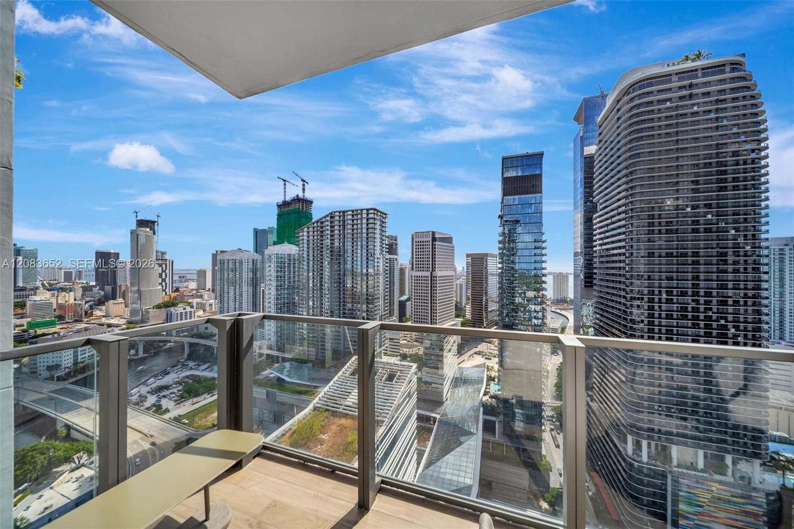 88 SW 7th St # 3203, Miami, FL 33130 photo 8