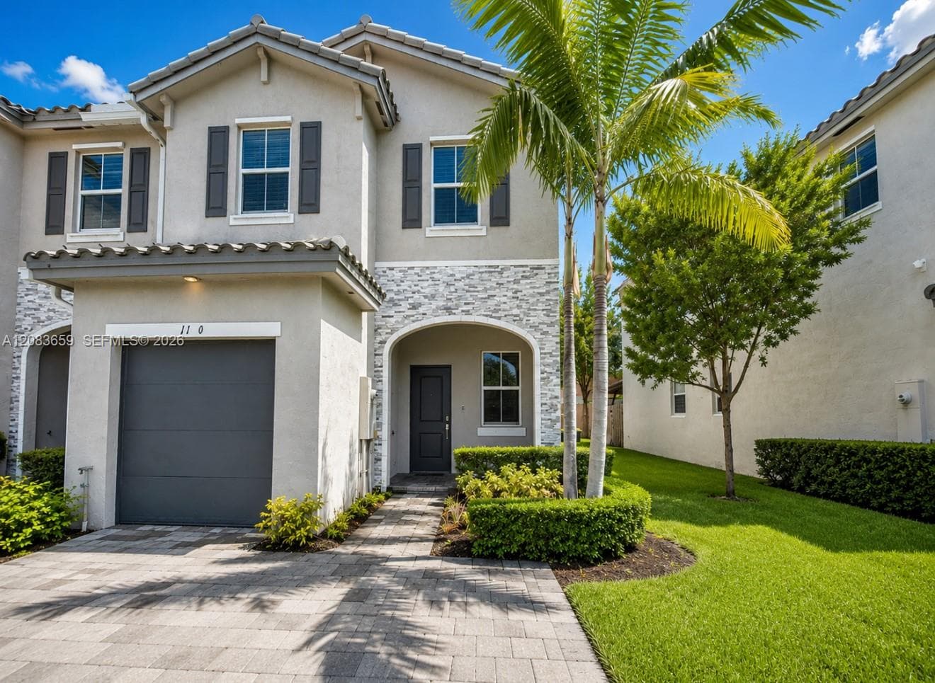 1100 SE 26th Ter, Homestead, FL 33035 photo 2
