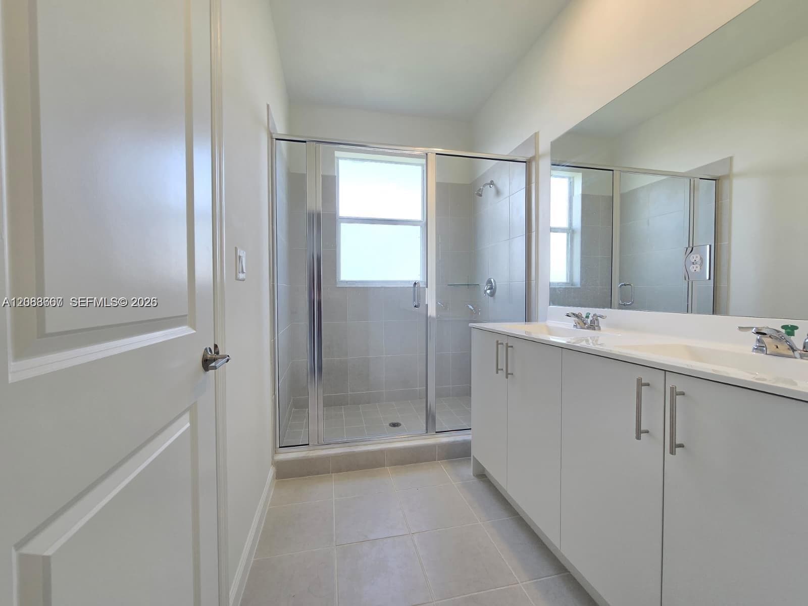 2670 SE 24th Ct, Homestead, FL 33035 photo 9