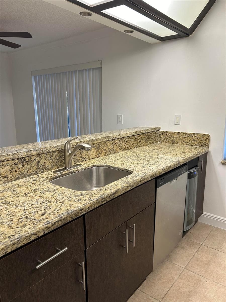 3410 Foxcroft Rd # 101, Miramar, FL 33025 photo 5