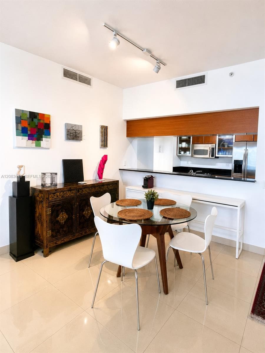 1800 N Bayshore Dr # 612, Miami, FL 33132 photo 7