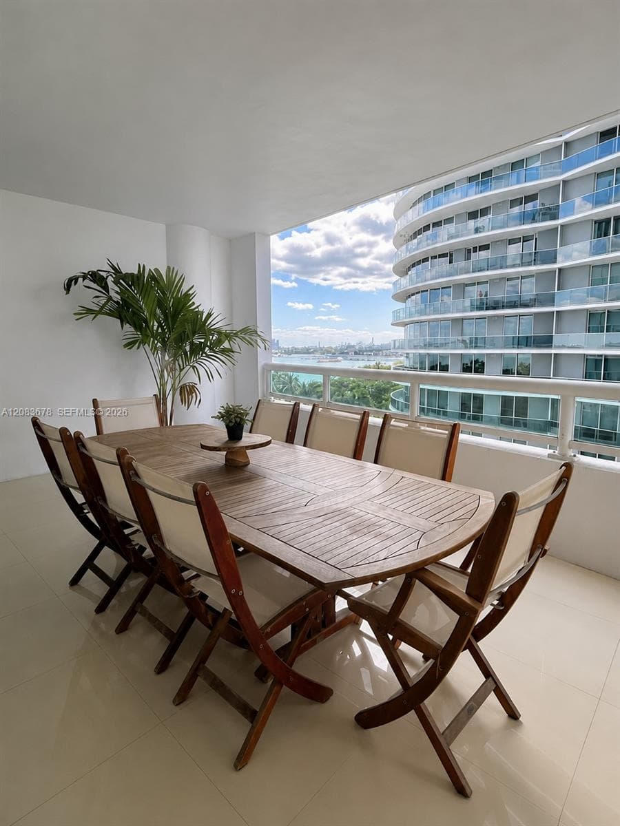 1800 N Bayshore Dr # 612, Miami, FL 33132 photo 3