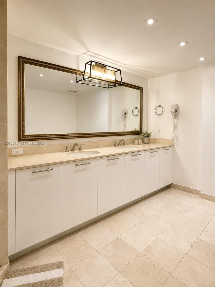 1800 N Bayshore Dr # 612, Miami, FL 33132 photo 10