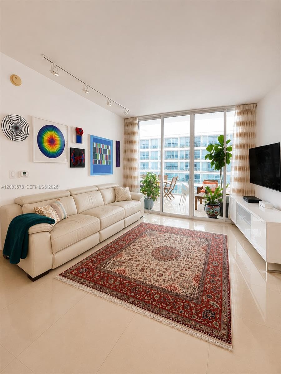 1800 N Bayshore Dr # 612, Miami, FL 33132 photo 8