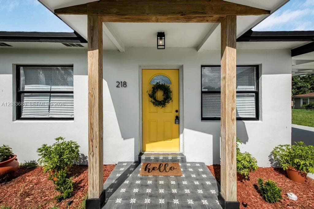 218 SW 10th Ave, Delray Beach, FL 33444 photo 3