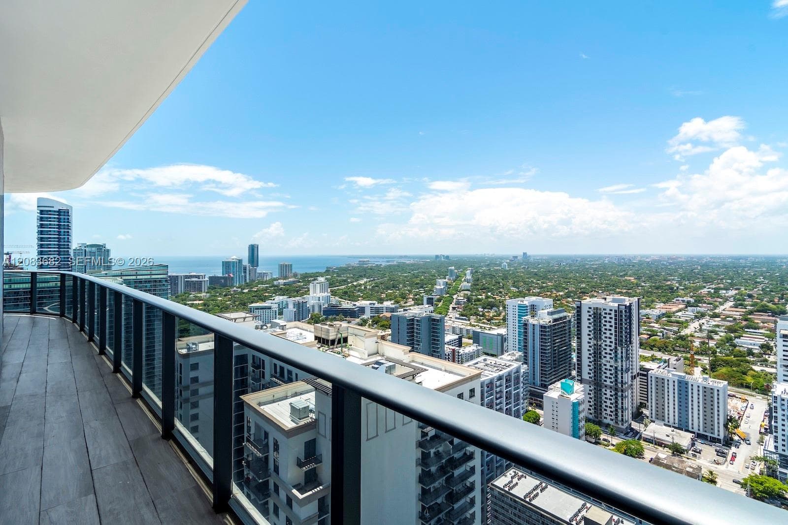 55 SW 9th St # 4206, Miami, FL 33130 photo 4