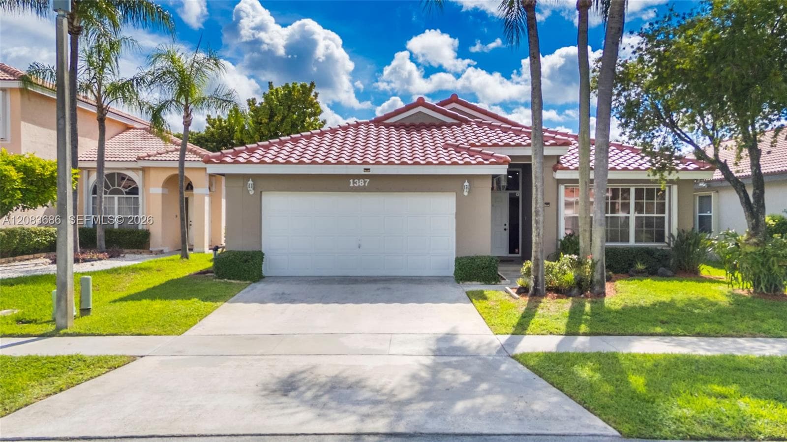 1387 SW 181st Ave, Pembroke Pines, FL 33029