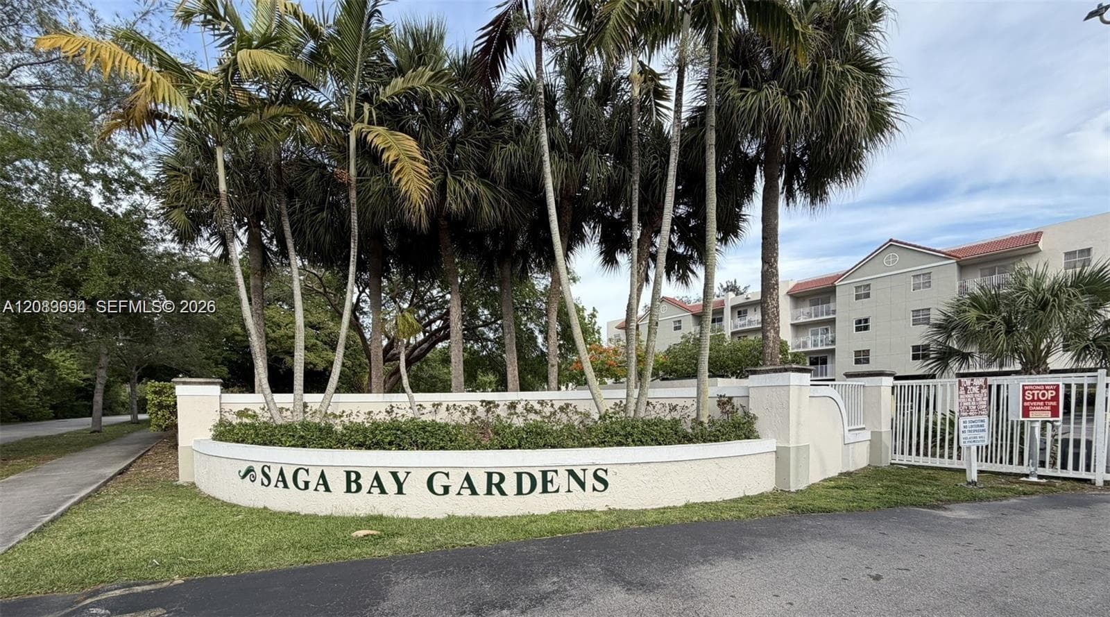 8240 SW 210th St # 101, Cutler Bay, FL 33189