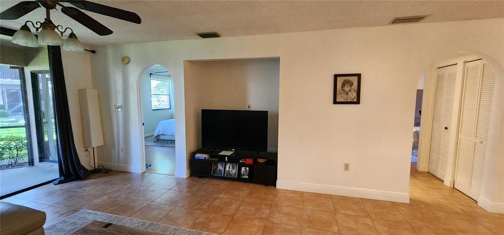 9862 NW 1ST Court # 9862, Plantation, FL 33324 photo 4