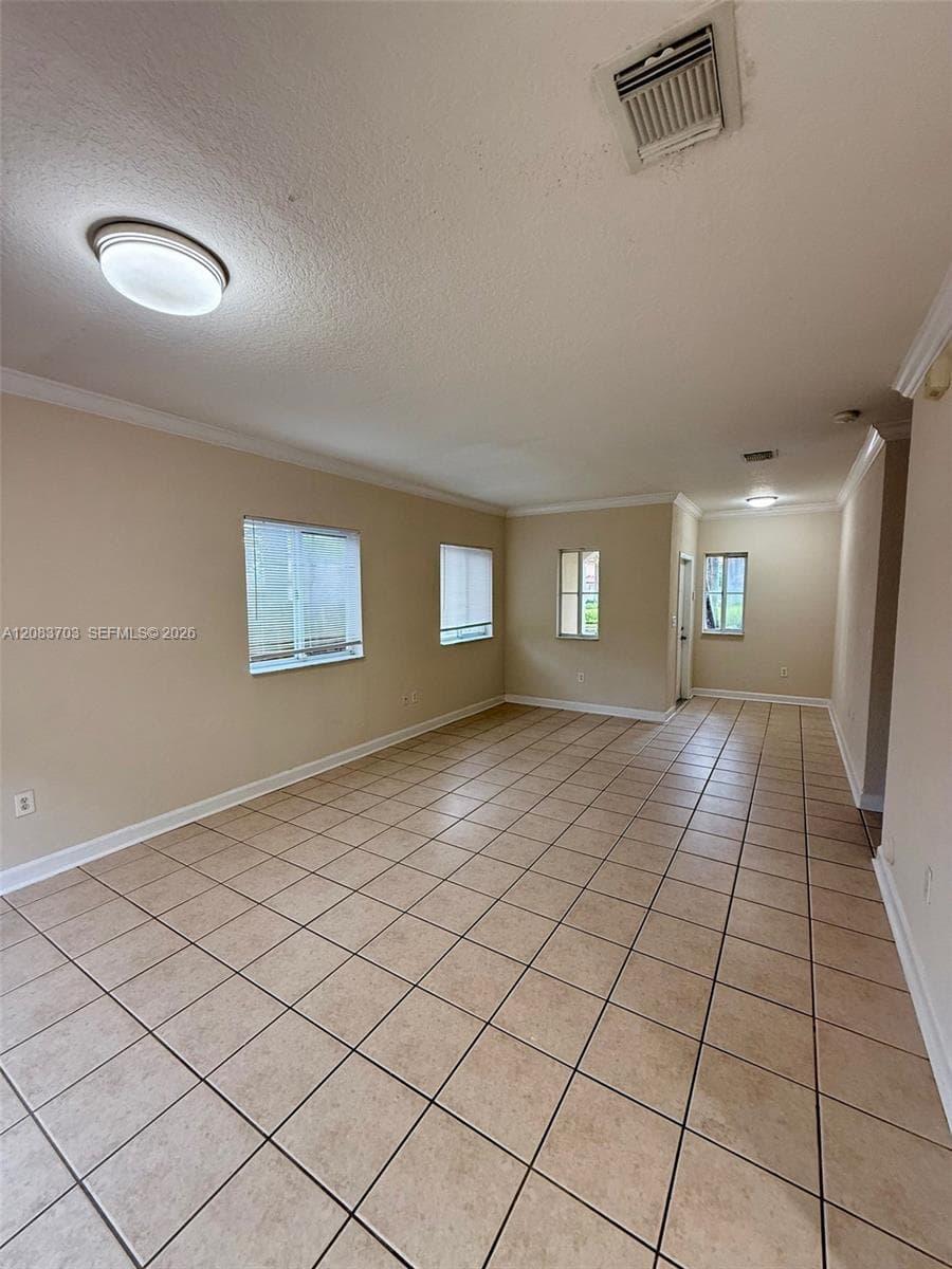 2601 NE 41st Cir, Homestead, FL 33033 photo 4