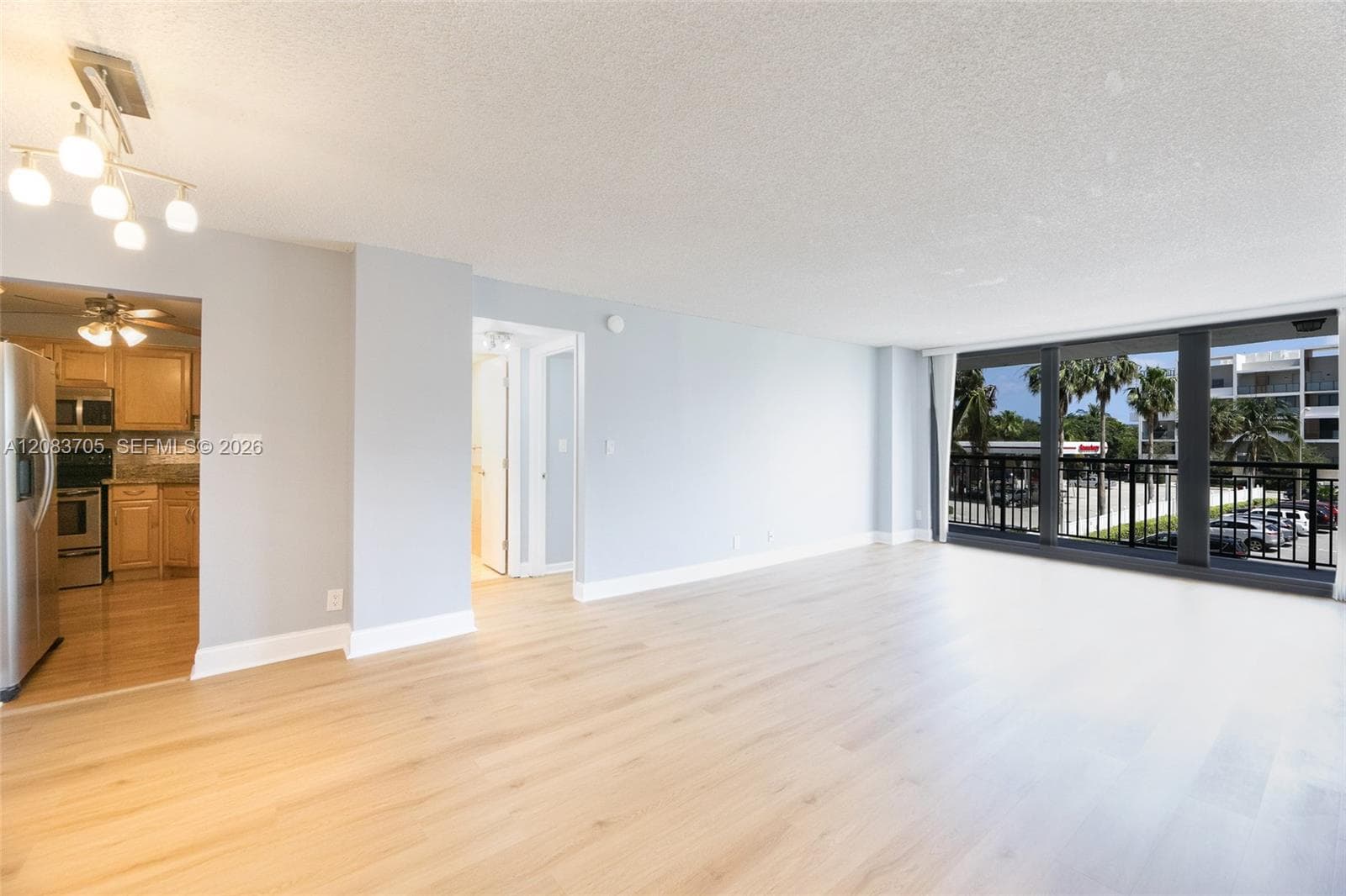 3031 N Ocean Blvd # 305, Fort Lauderdale, FL 33308 photo 3
