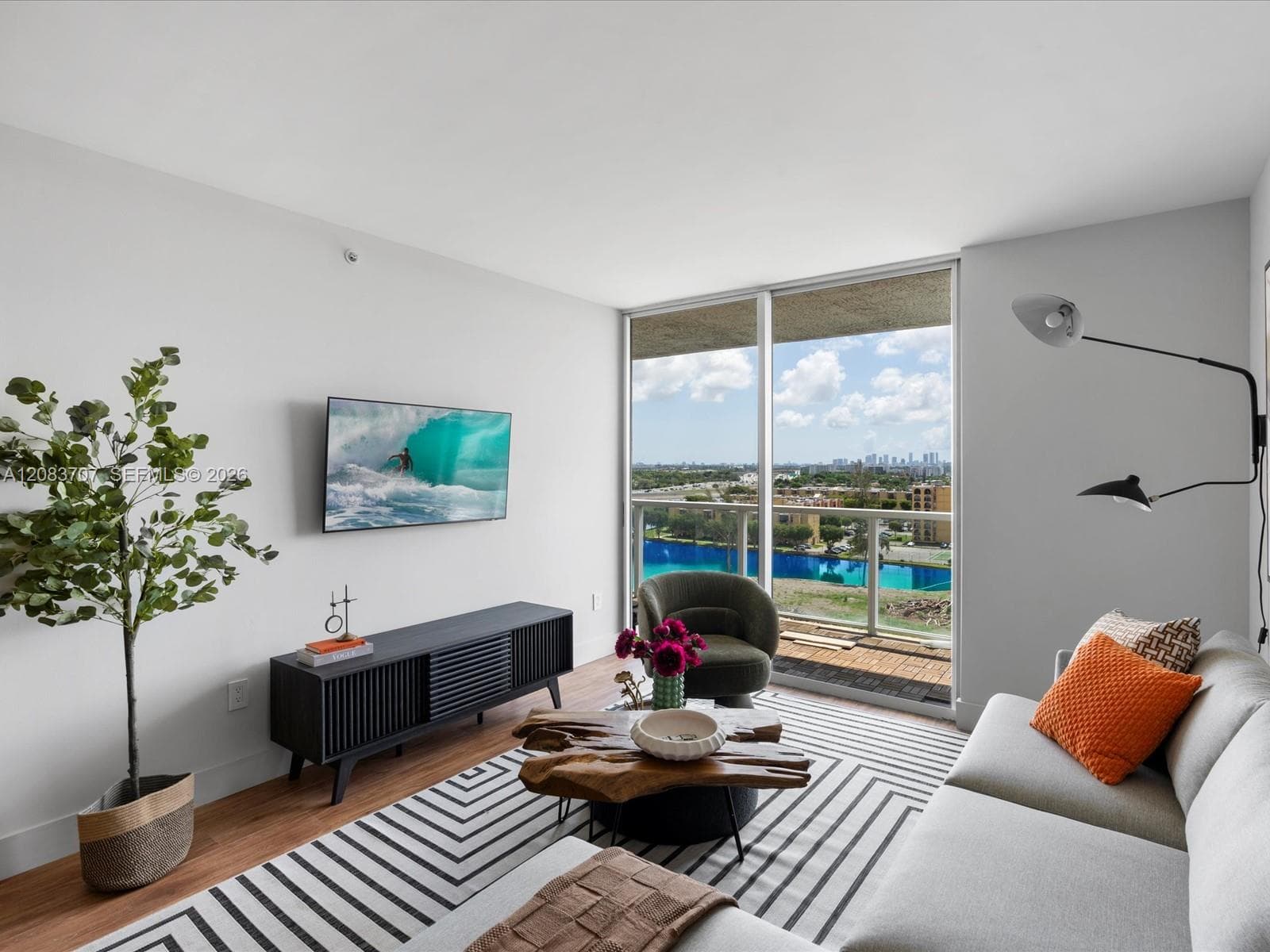 5077 NW 7th St # 1117, Miami, FL 33126 photo 8