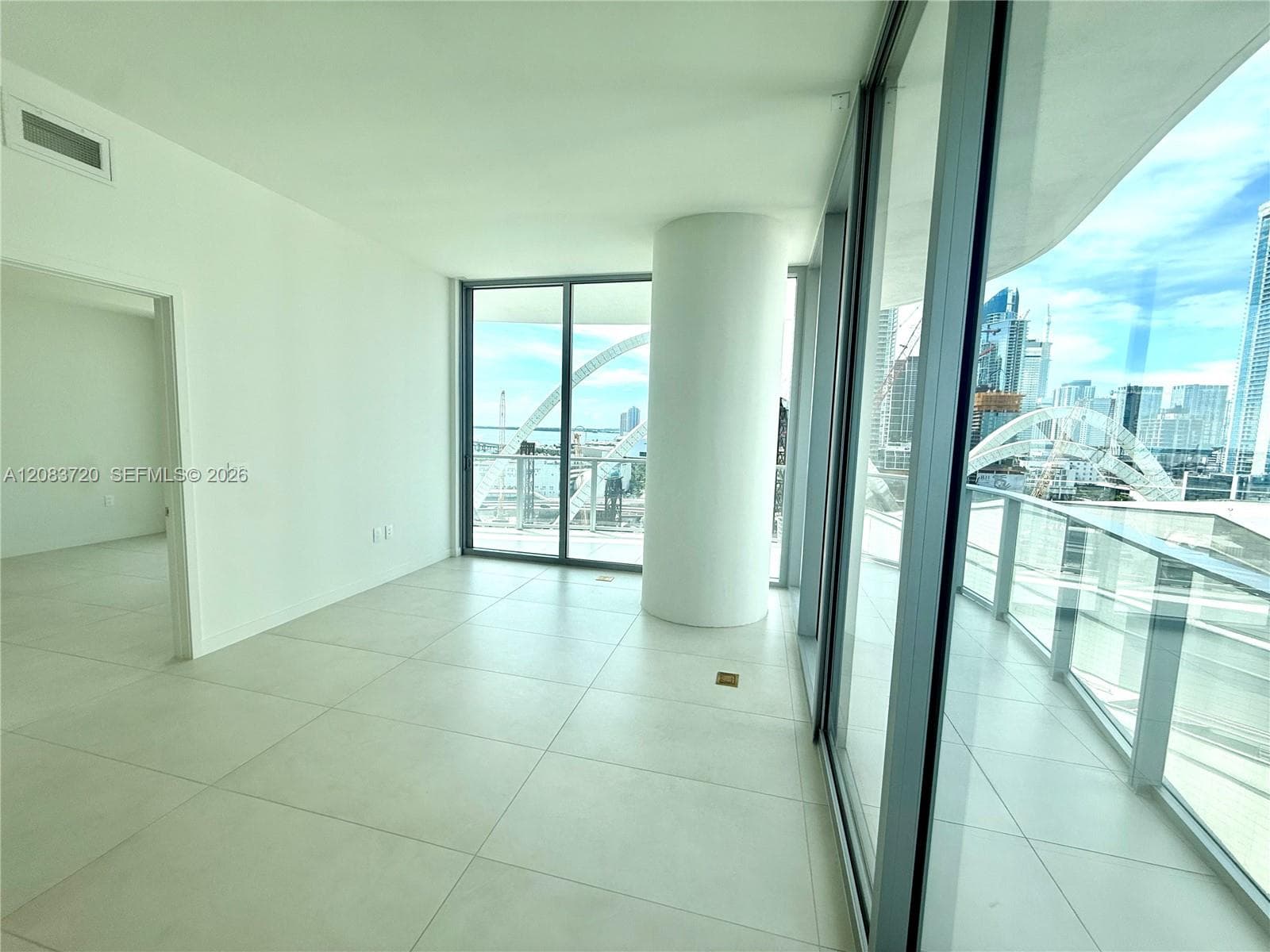 1400 Biscayne Blvd # 1602, Miami, FL 33132 photo 5