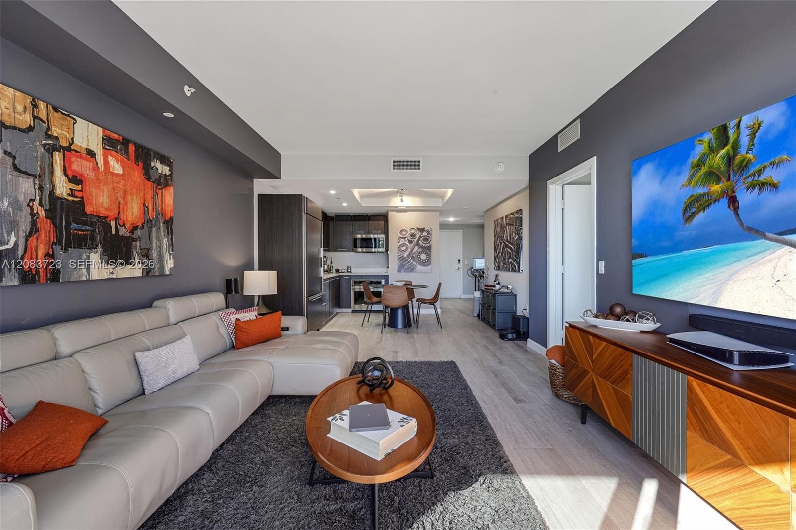 45 SW 9th St # 3405, Miami, FL 33130 photo 6