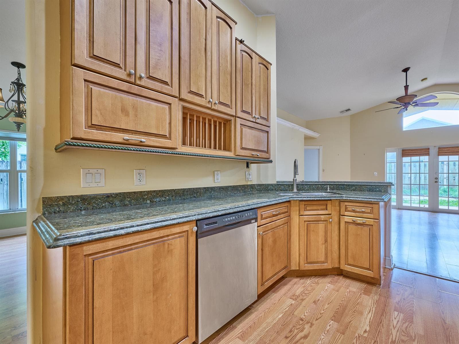 6022 LAUDERDALE Street, Jupiter, FL 33458 photo 11