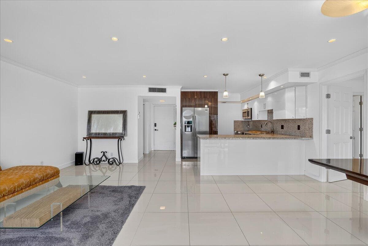 300 Diplomat Parkway # 606, Hallandale Beach, FL 33009 photo 9