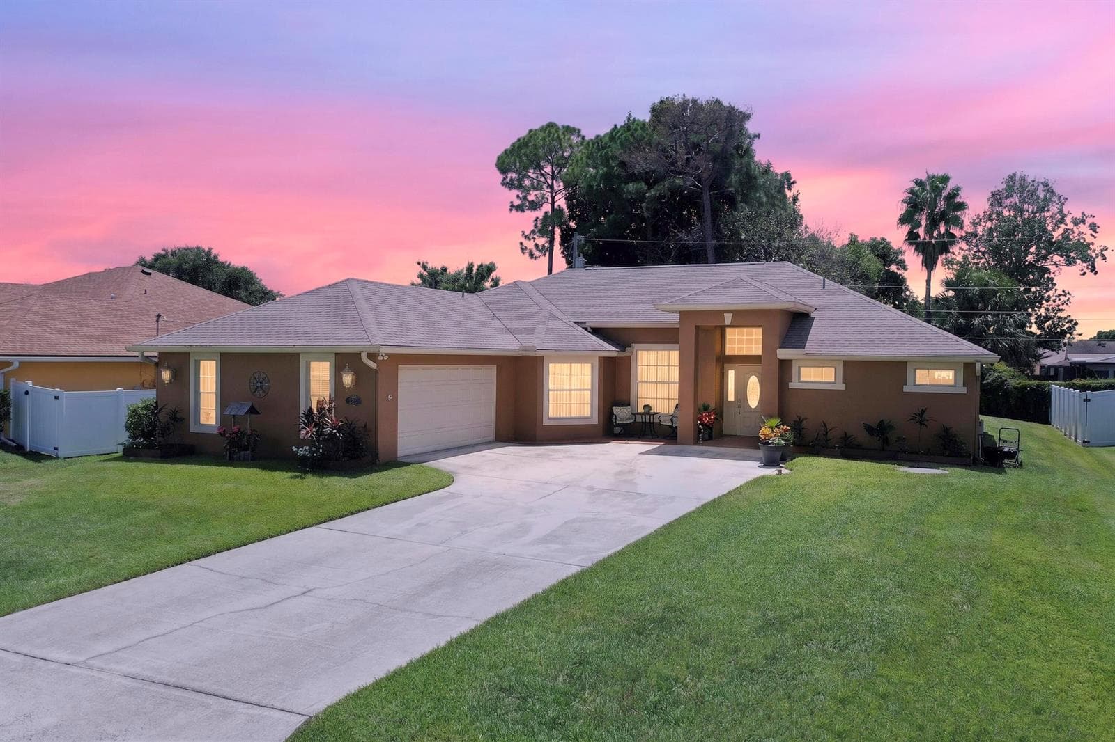 1018 SW HALEYBERRY Avenue, Port St. Lucie, FL 34953 photo 2