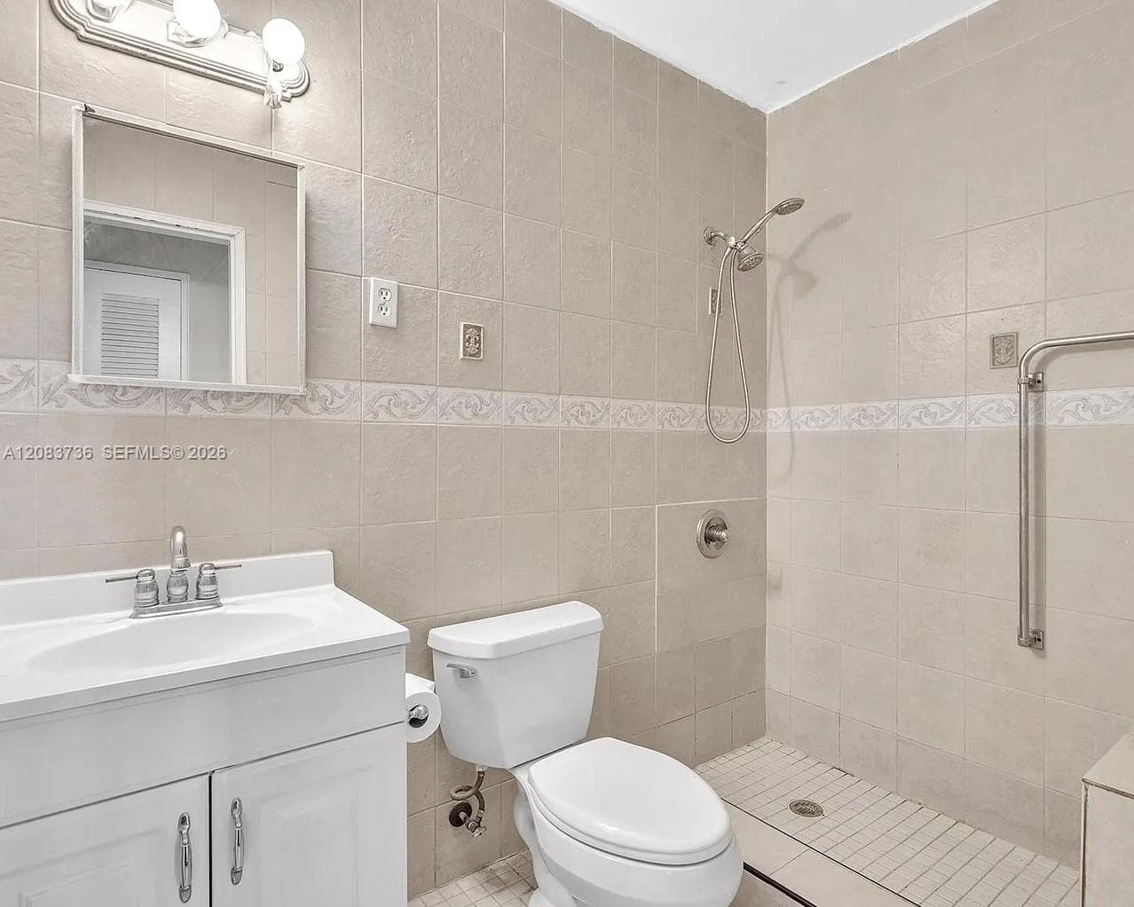 1451 NE 170th St # 201A, North Miami Beach, FL 33162 photo 9