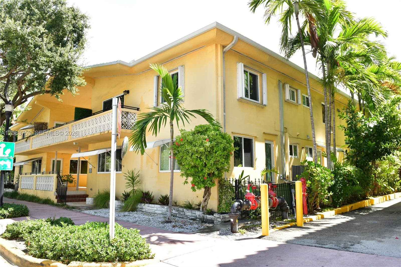 65 W Washington Ave # 26, Miami Beach, FL 33139 photo 12