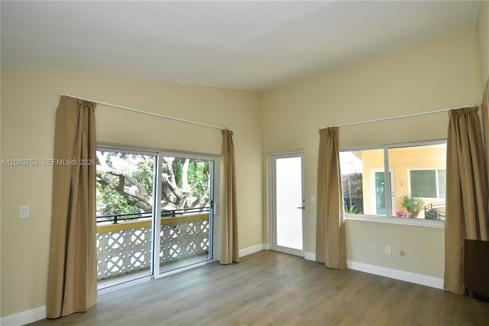 65 W Washington Ave # 26, Miami Beach, FL 33139 photo 5