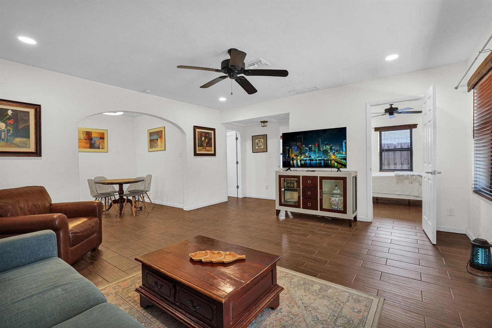 300 S Riverside Drive, Pompano Beach, FL 33062 photo 6