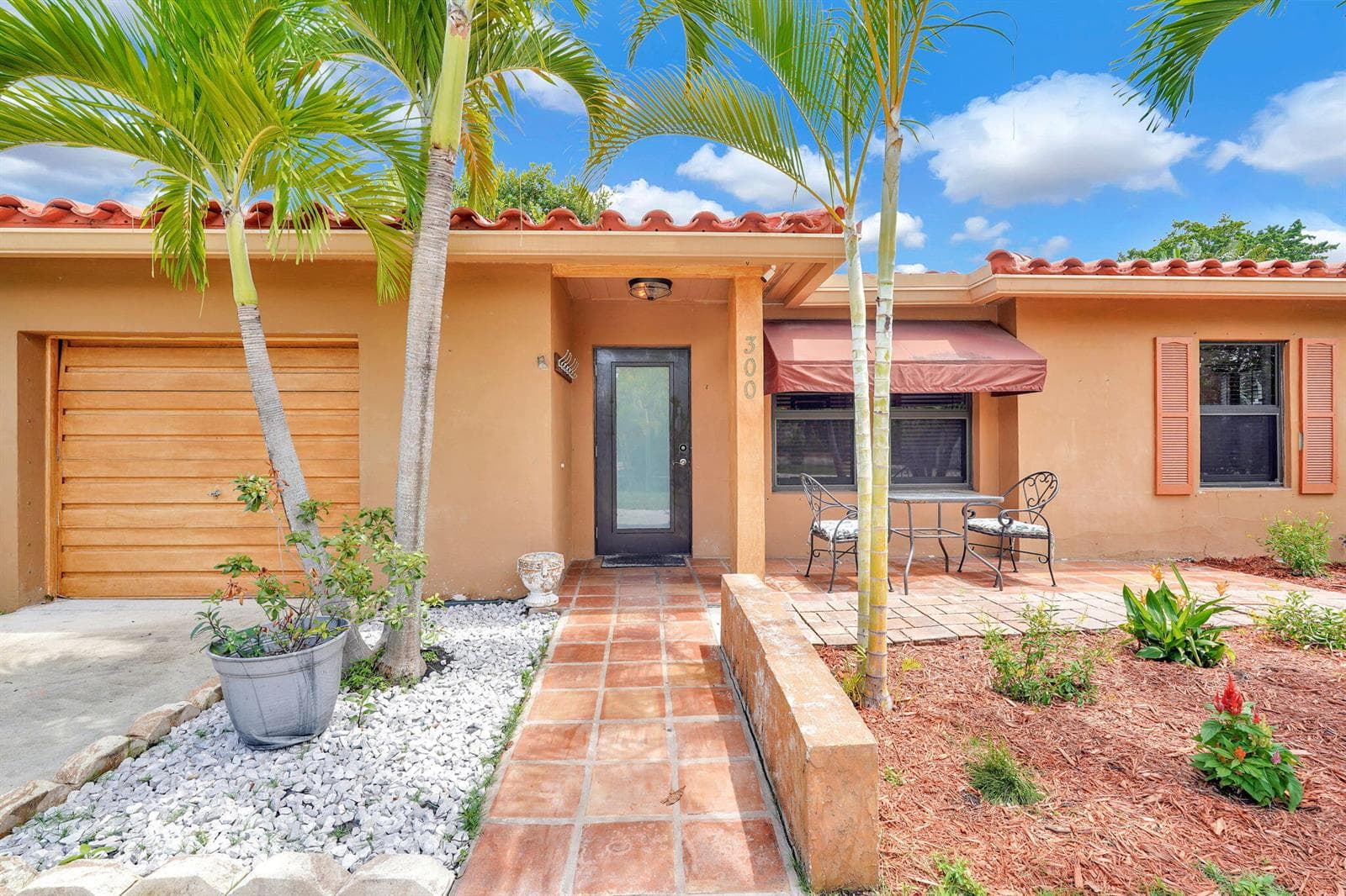 300 S Riverside Drive, Pompano Beach, FL 33062 photo 3