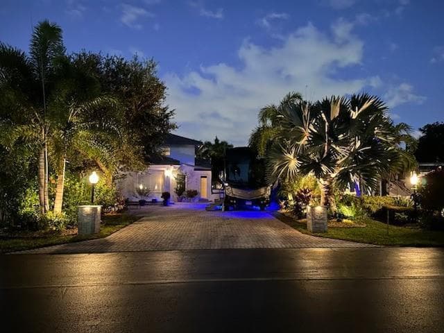 397 SUNDIAL Circle # 397, Margate, FL 33068 photo 3