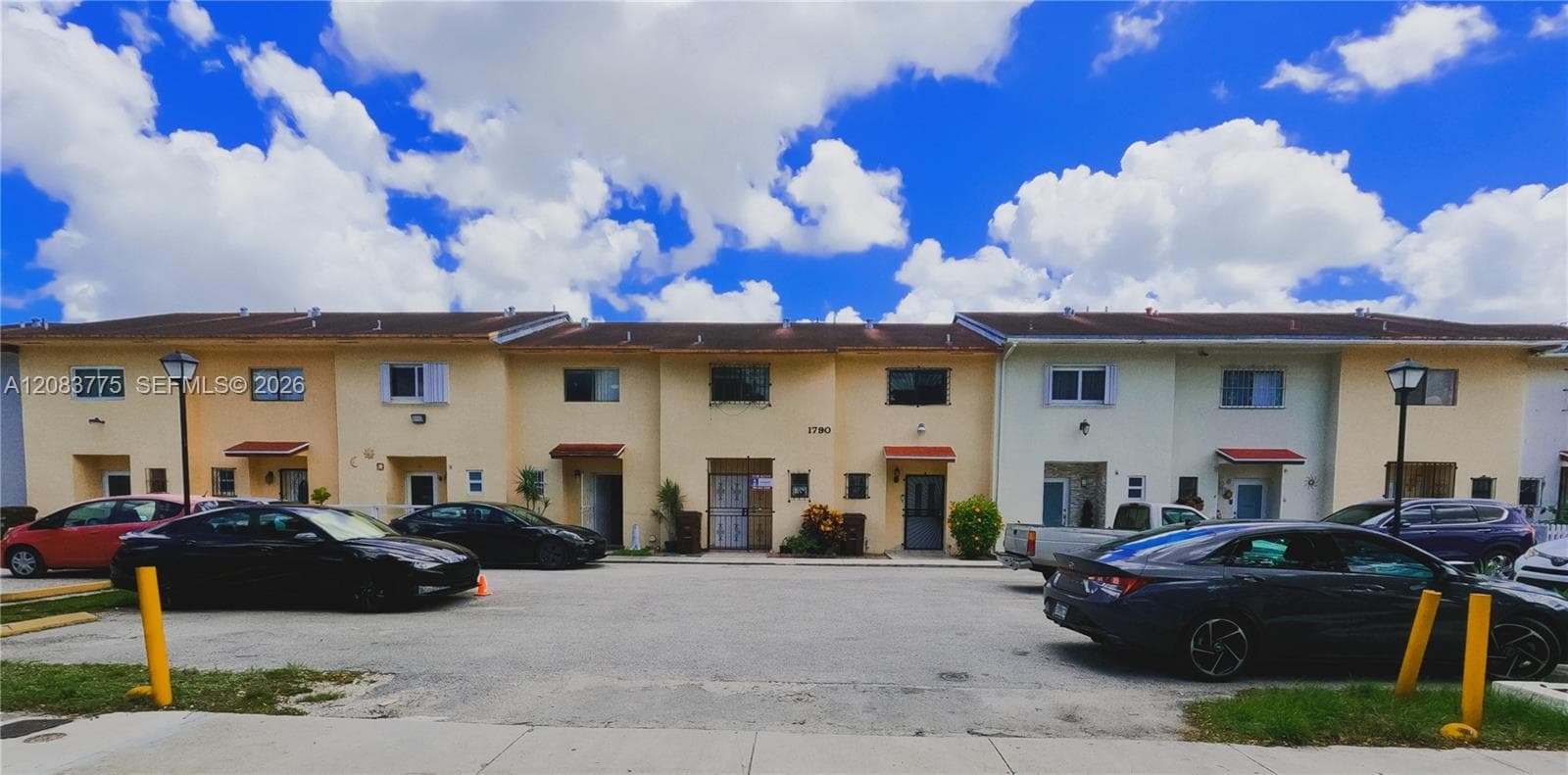 1790 W 58th St # 6, Hialeah, FL 33012