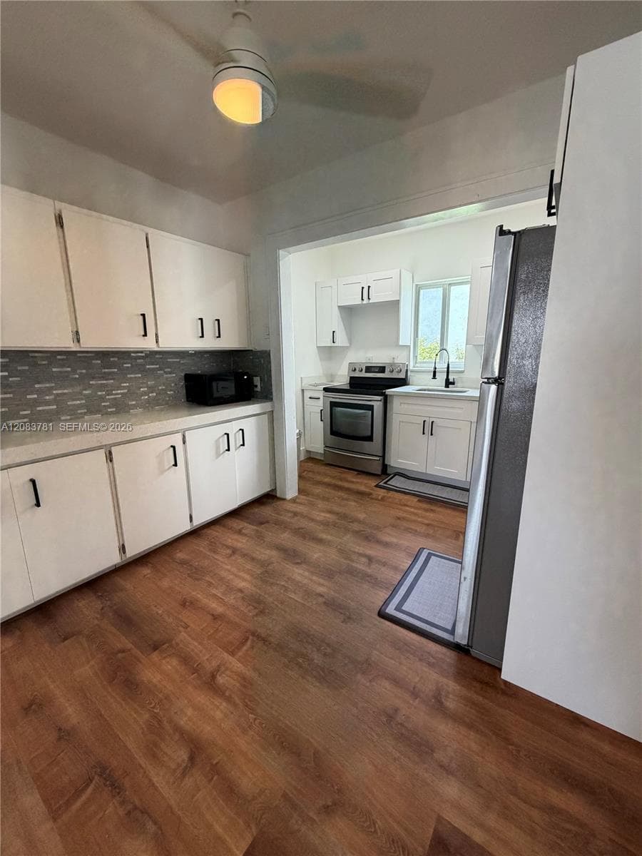 817 Tyler St # 8, Hollywood, FL 33019 photo 6