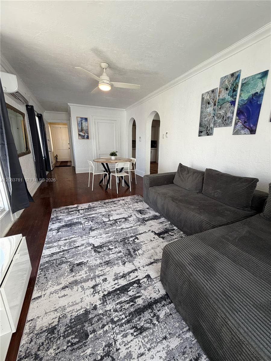 817 Tyler St # 8, Hollywood, FL 33019