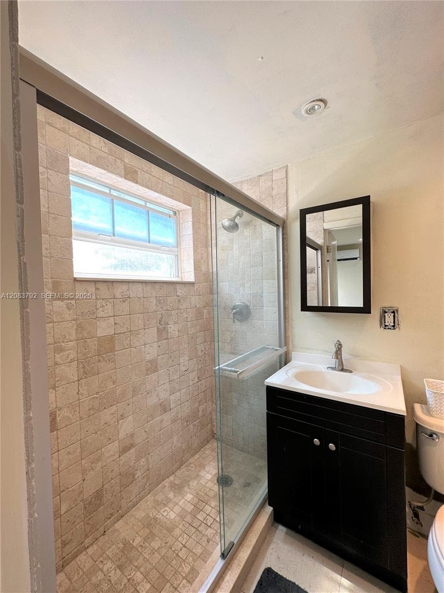 345 Michigan Ave # 32, Miami Beach, FL 33139 photo 8