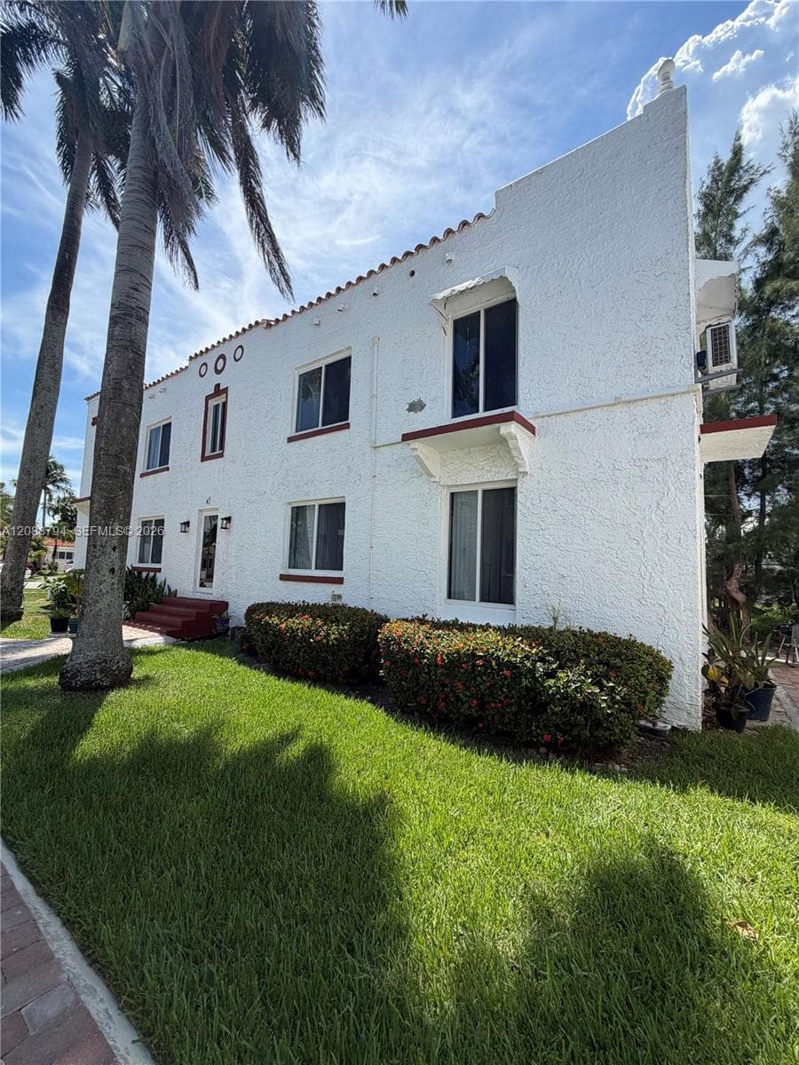 817 Tyler St # 1, Hollywood, FL 33019