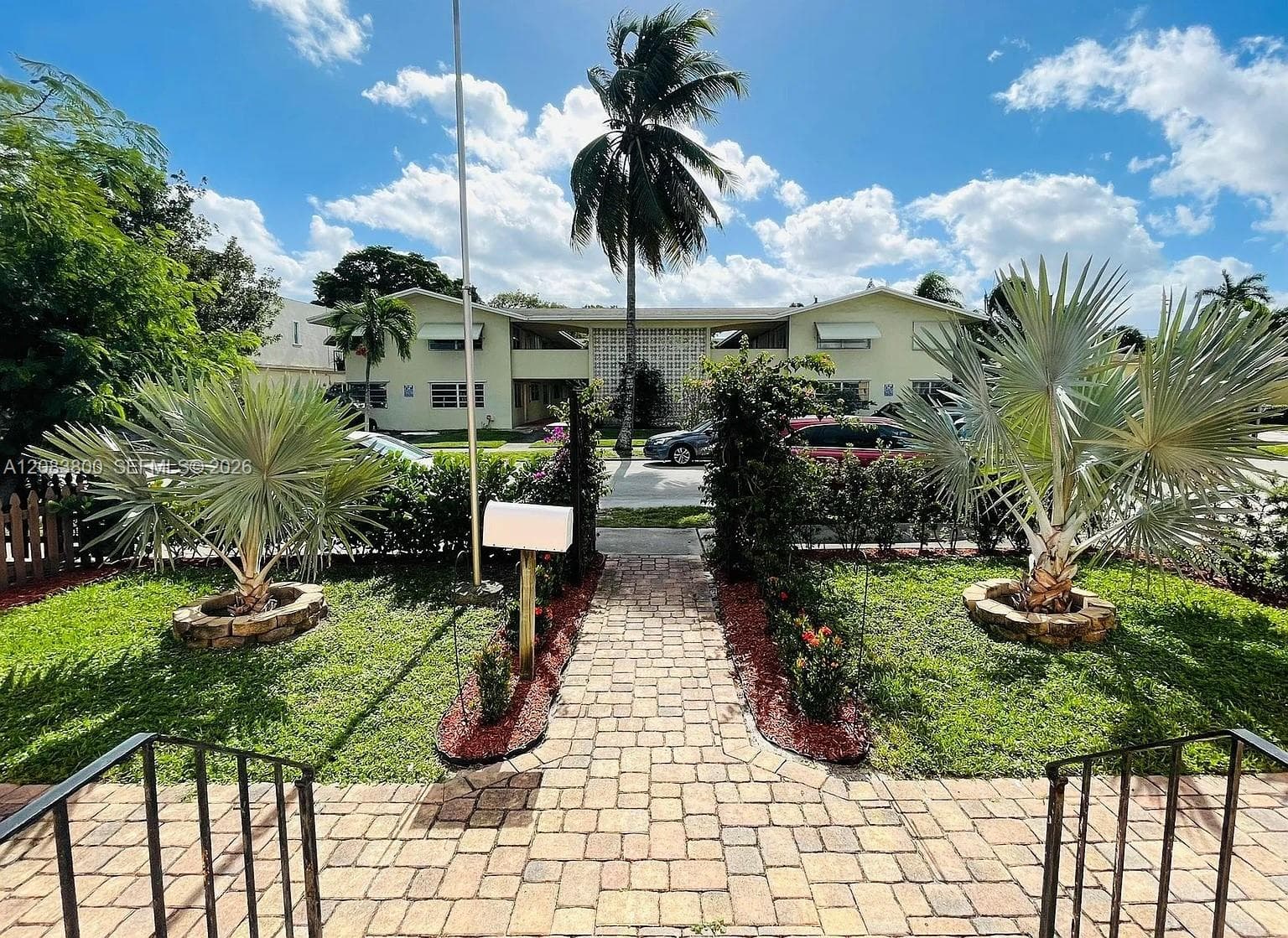 1721 Mayo St, Hollywood, FL 33020 photo 5