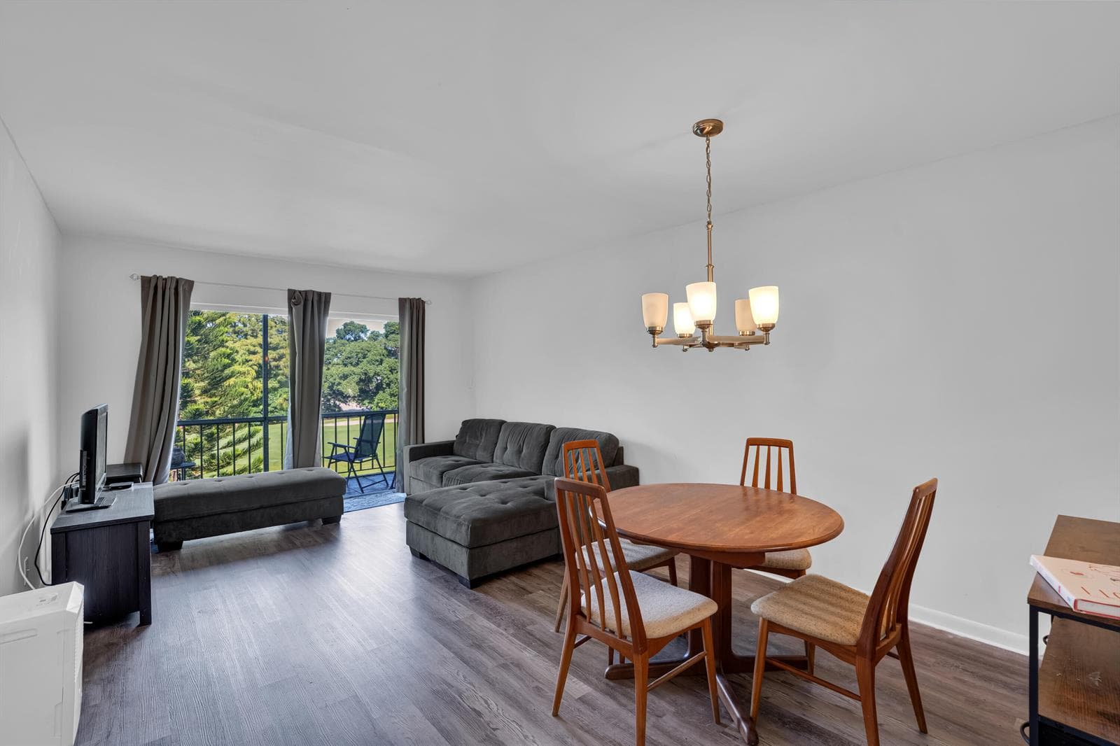 8400 LAGOS DE CAMPO Boulevard # 305, Tamarac, FL 33321 photo 6