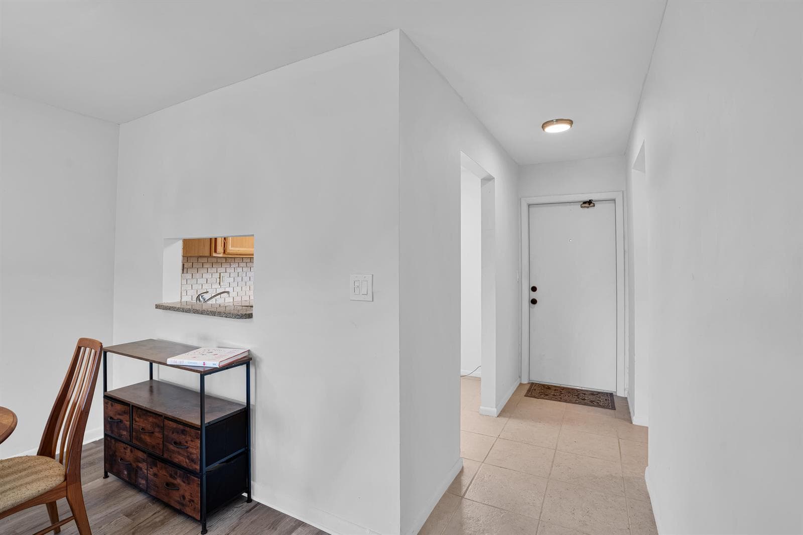 8400 LAGOS DE CAMPO Boulevard # 305, Tamarac, FL 33321 photo 5