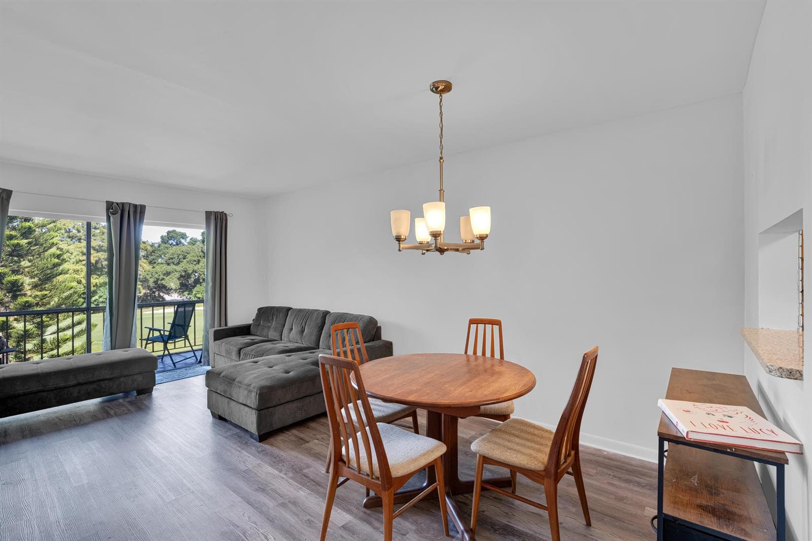 8400 LAGOS DE CAMPO Boulevard # 305, Tamarac, FL 33321 photo 8