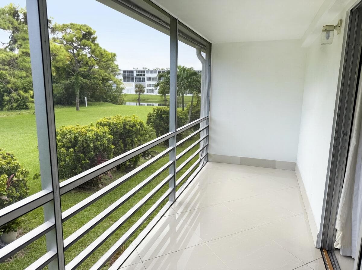 37 OAKRIDGE C # 37, Deerfield Beach, FL 33442 photo 8