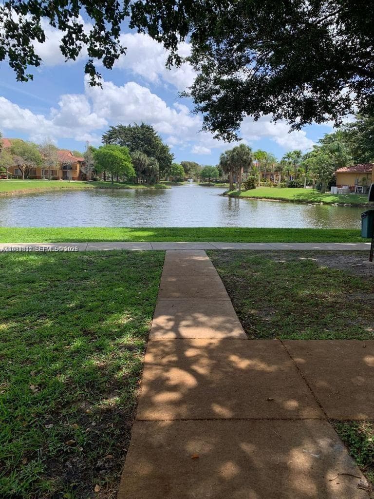 10765 Cleary Blvd # 203, Plantation, FL 33324 photo 2