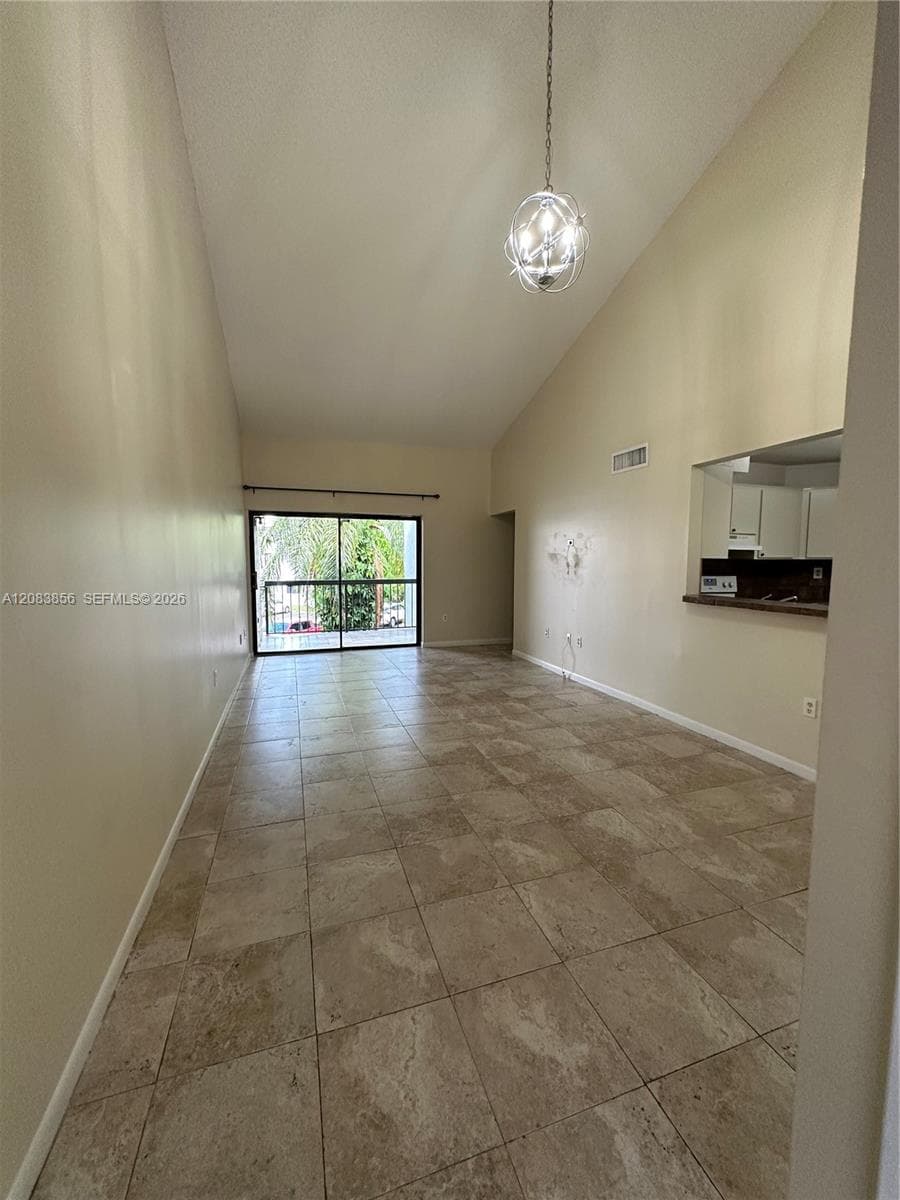 9435 Fontainebleau Blvd # 206, Miami, FL 33172 photo 5
