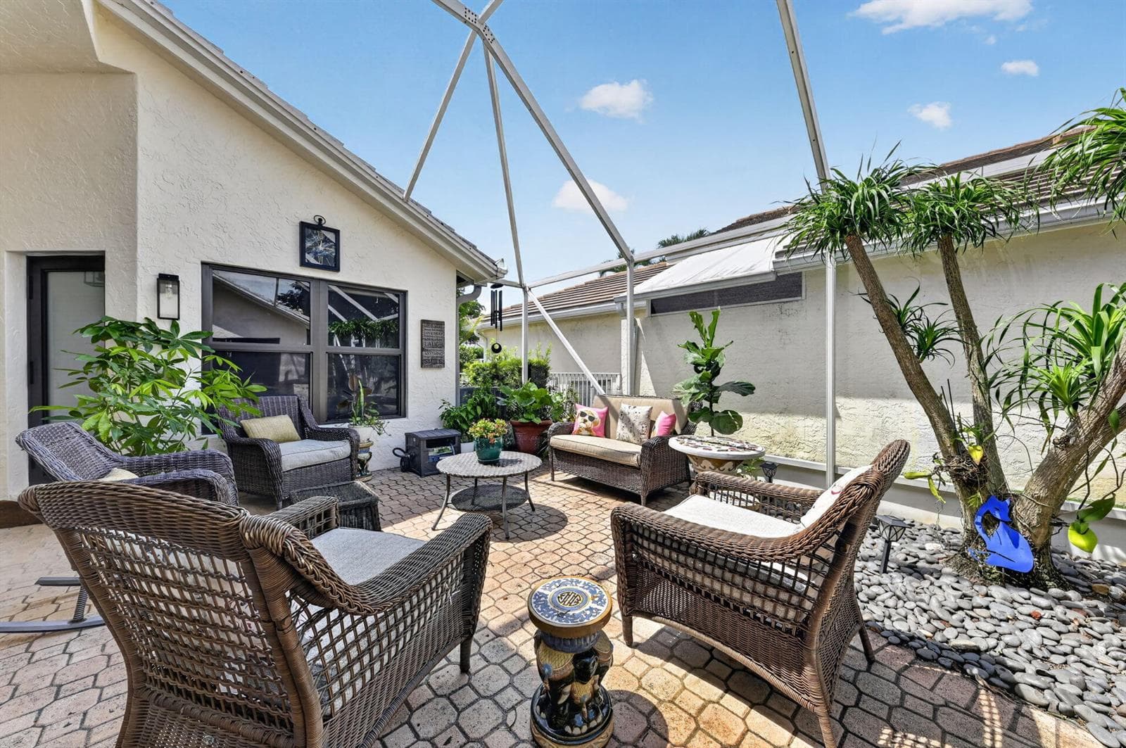 2865 N Clearbrook Circle N, Delray Beach, FL 33445 photo 9
