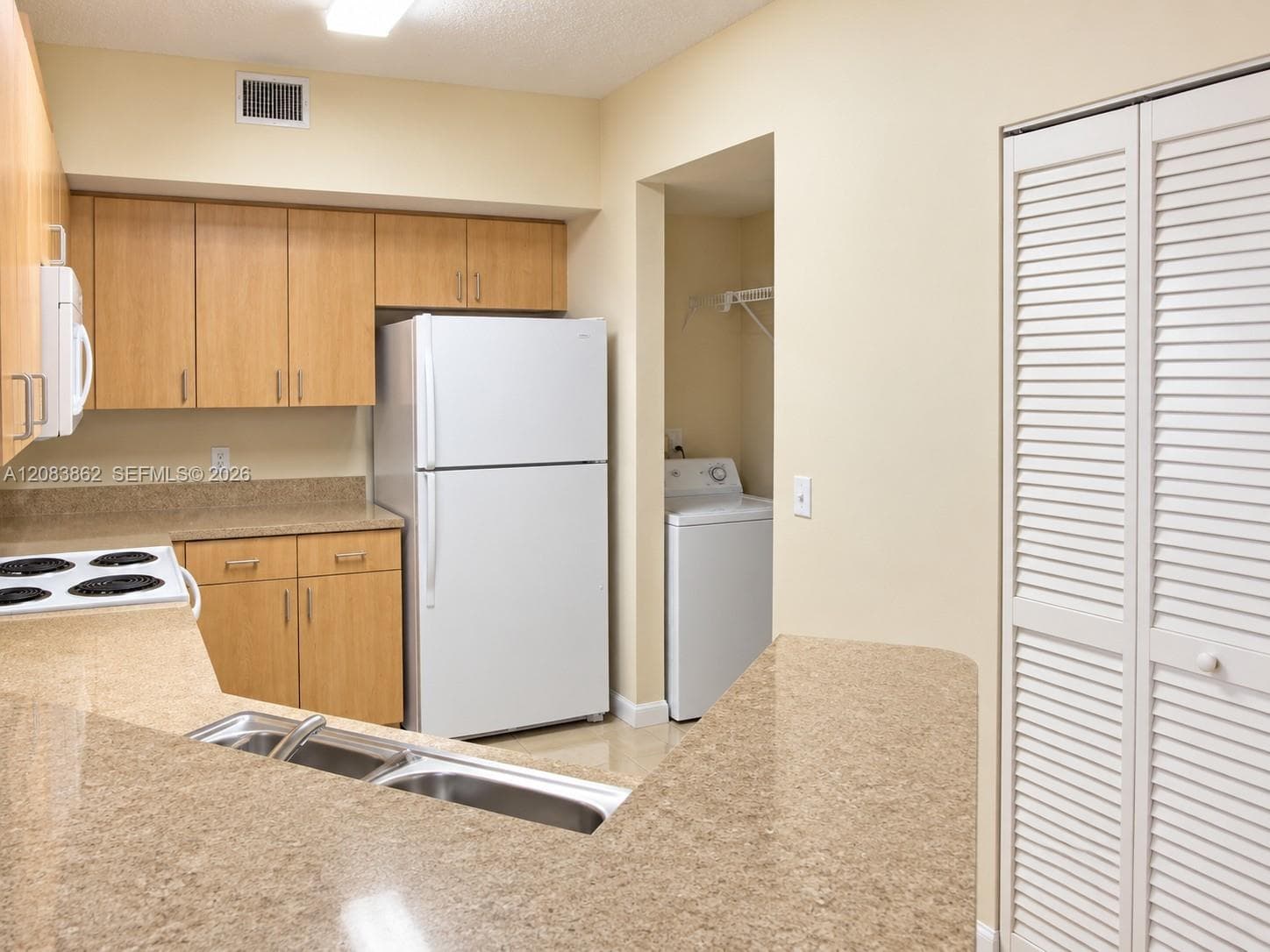 2304 Belmont Ln # 2304, North Lauderdale, FL 33068 photo 6