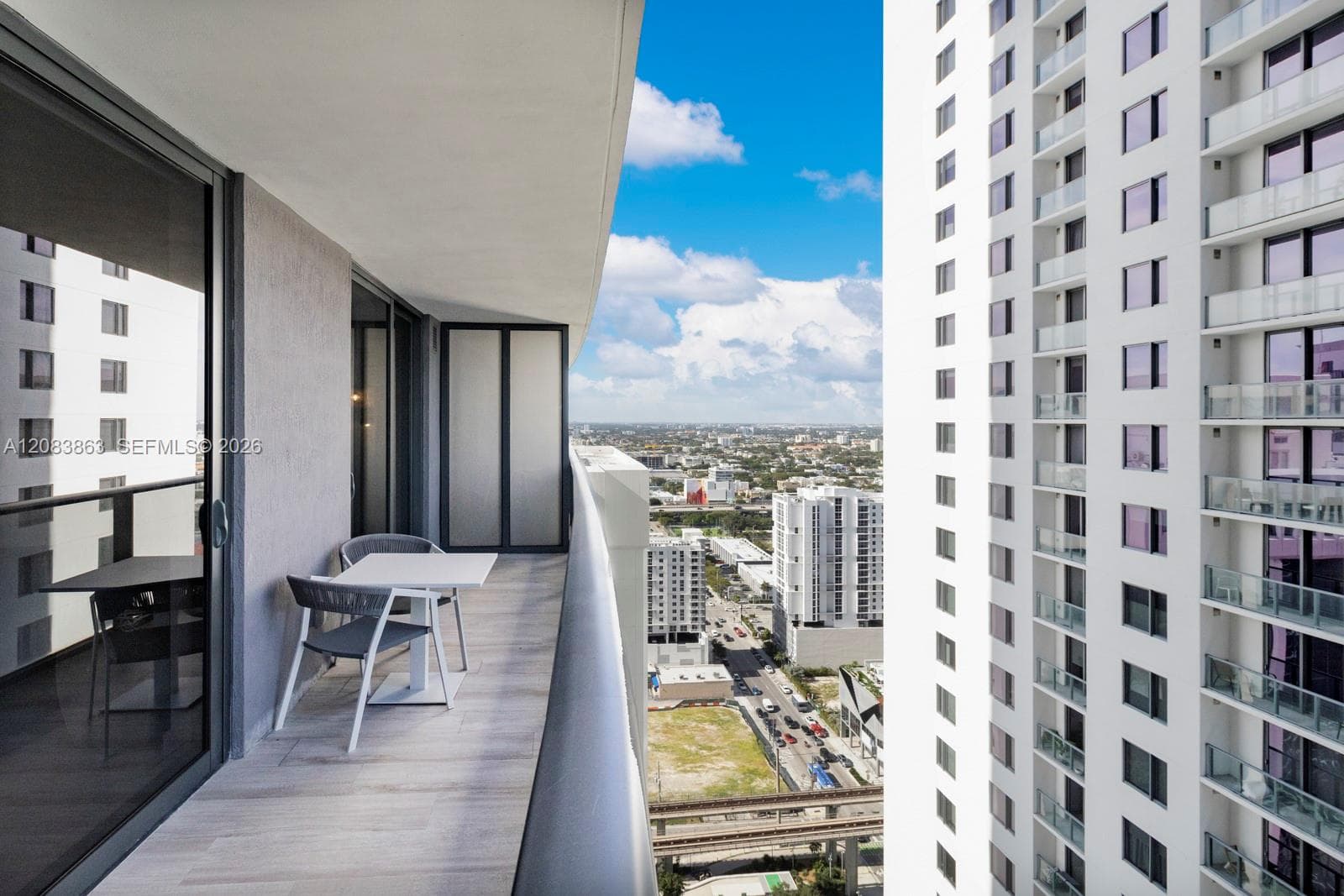 55 SW 9th St # 3010, Miami, FL 33130 photo 12