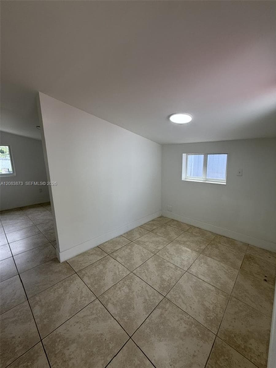 6609 SW 1st Ct, Pembroke Pines, FL 33023 photo 11