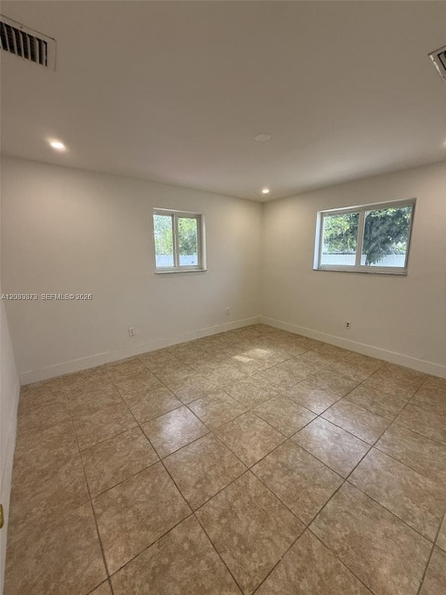 6609 SW 1st Ct, Pembroke Pines, FL 33023 photo 4