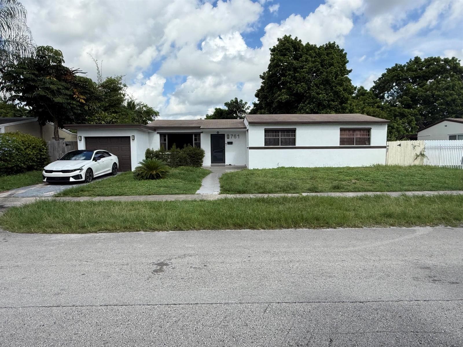 761 NW 183RD Drive, Miami Gardens, FL 33169
