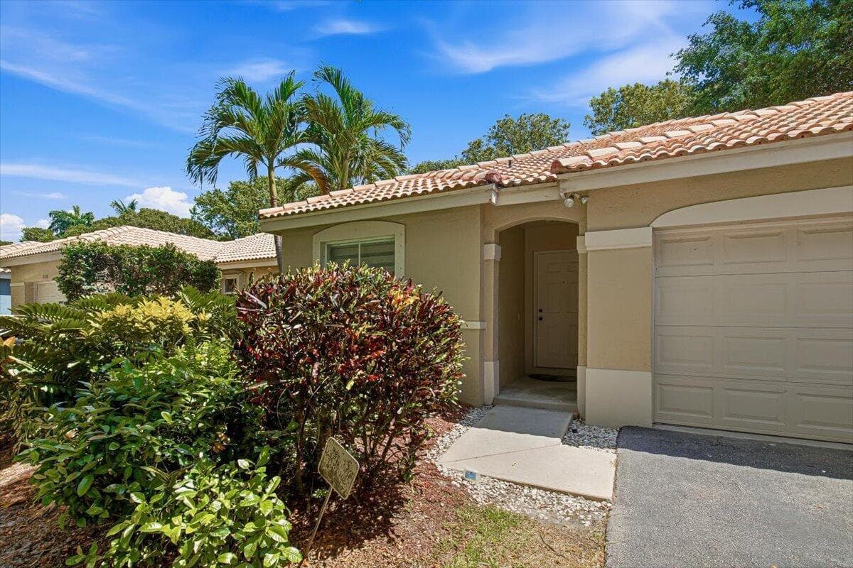 4112 Pine Ridge Lane, Weston, FL 33331 photo 3
